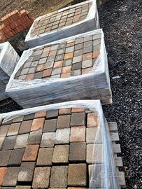 AUTOBLOCCANTI IN CEMENTO