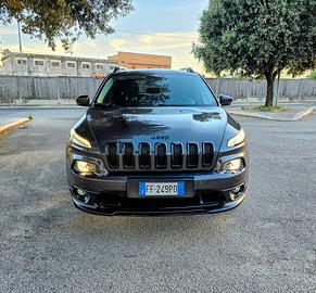 Jeep Cherokee 2.2 Night Eagle 200cv 