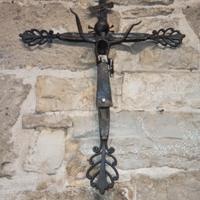 Crocifisso in ferro battuto