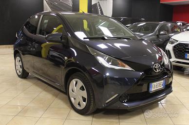 TOYOTA Aygo 1.0 VVT-i NAVI-CAMERA-TEL-CERTIFICAT