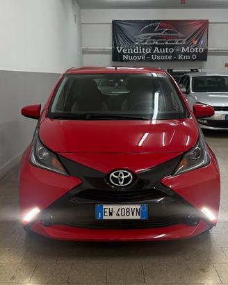 Toyota Aygo 1.0 VVT-i 69 CV 5 porte x-cool 2015