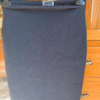 Elegante Gonna longuette nera in pura lana vergine