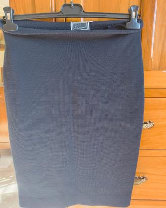 Elegante Gonna longuette nera in pura lana vergine