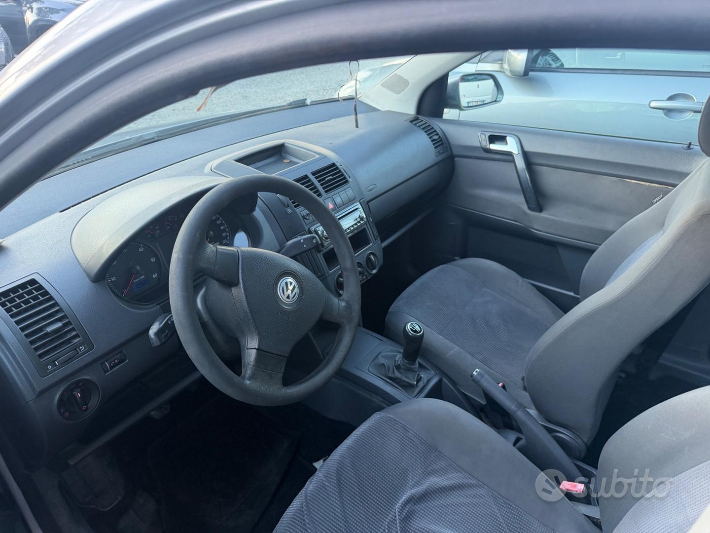 Volkswagen Polo 2006 photo 4