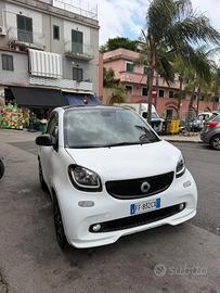 Smart allestimento brabus 2016