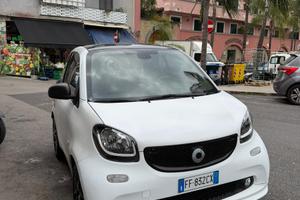 Smart allestimento brabus 2016