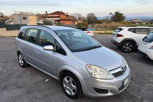 Opel Zafira 1.6 16V VVT Club