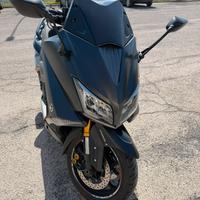 Yamaha T Max 530