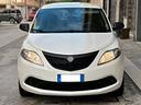 lancia-ypsilon-1-0-5-porte-hybrid-ecochic-gold