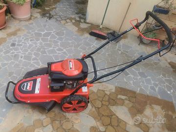 Decespugliatore 4 tempi con trazione 