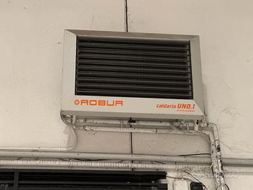 Riscaldamento per capannone Robur Caldaria Uno