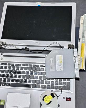 Schermo batteria e ricambi per notebook lenovo z50