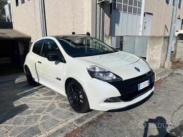 Renault Clio 2.0 16V 203CV 3 porte RS