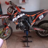 ktm 125 del 2011