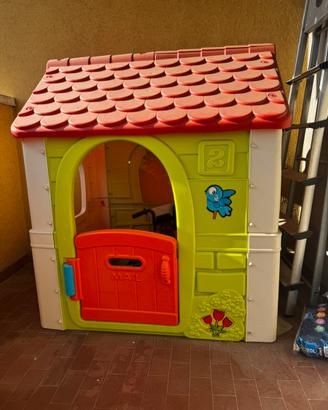 Casetta in plastica