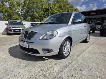 Lancia Ypsilon 1.2 Argento