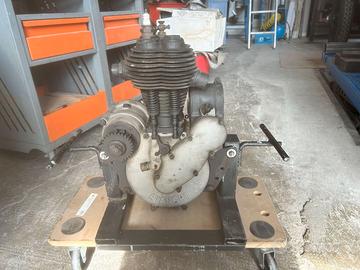 motore per moto d'epoca bianchi 1916/1918