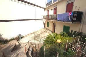 Bordonaro 3 vani con esterno