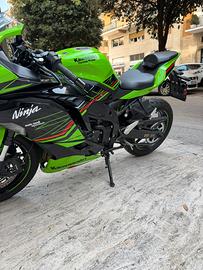 Kawasaki ninja zx4rr- 2024