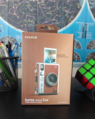 Fujifilm Instax mini EVO