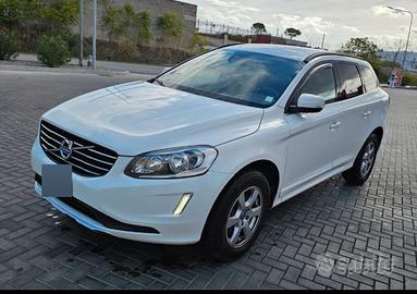 Volvo XC60 D4 AWD Geartronic – automatica, taglian