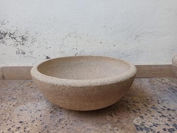 Fioriere rotonde in cemento