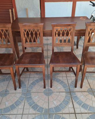 4 Sedie in Legno 