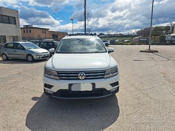 Volkswagen Tiguan Allspace 7 posti