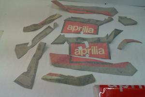 DECALCO SERIE CARENA RSV 1000 APRILIA AP8167464