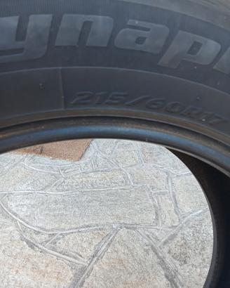 gomme 215/60/17 estive 