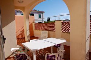 SAN VINCENZO 15/29 agosto - bilocale con veranda
