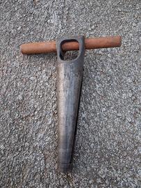  Antico utensile per botti