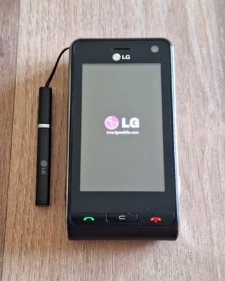 Cellulare LG KU990 touch 5 megapixel con accessori