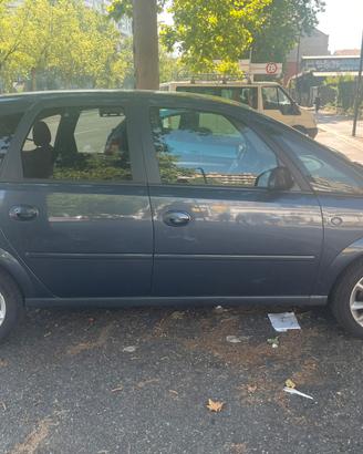 Opel meriva cosmo