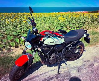 Yamaha xsr 700