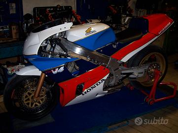 Honda VFR 750 - 1990