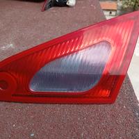 Mitsubishi Colt fanali posteriori interni dx sx