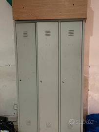 Armadio portascope in ferro