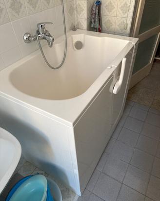 Vasca per anziani/disabili