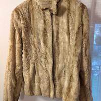 Giacchetta di pelliccia sintetica fatta a mano