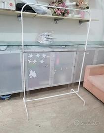 Carrelli appendiabiti 