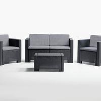 set divani da esterno con tavolino