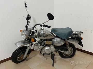 Monkey-Gorilla SkyTeam