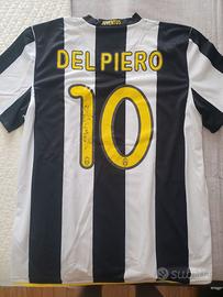 Maglia autografata del piero sales