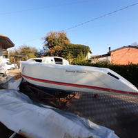 Vela con deriva mobile