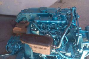 MOTORE DIESEL MARINO ENTROBORDO