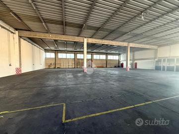 CAPANNONE A SELVAZZANO DENTRO