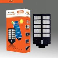 Lampione Stradale Solare Faro LED 1200W Comandi