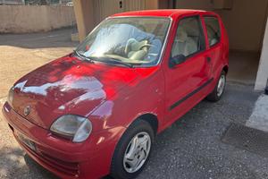 Fiat 600 anno 2005 (unico proprietario) 46169 km