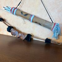 Arco con frecce da esposizione